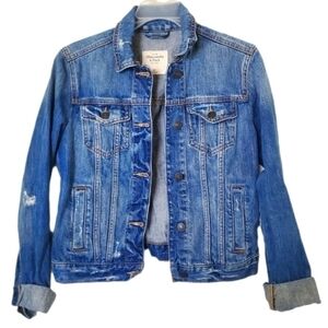 Abercrombie & Fitch‎ Women's Distressed Denim Jean Jacket